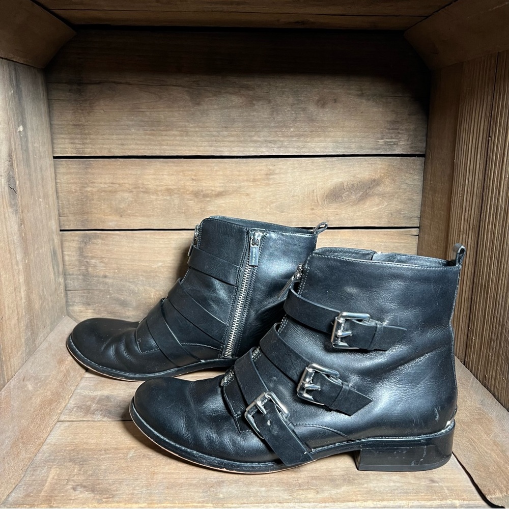 SOLDMichael Kors Zip Buckle Black Bootie Women’s Size 9M